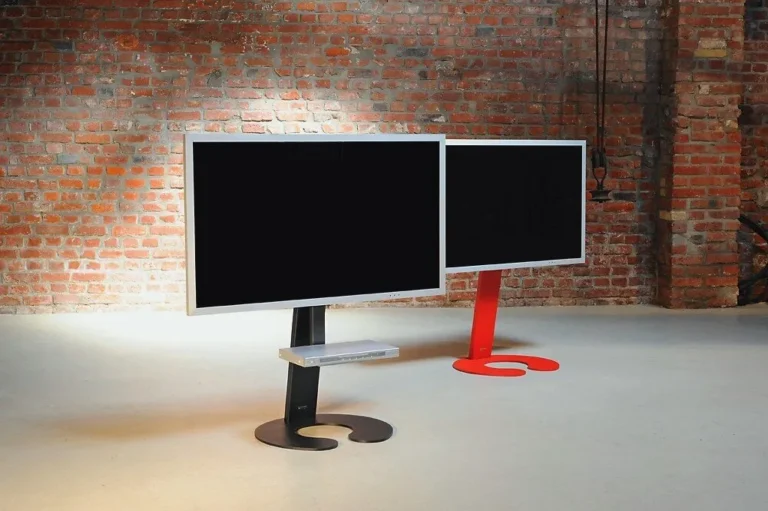 wissmann raumobjekte - TV Halter Omega Art 111