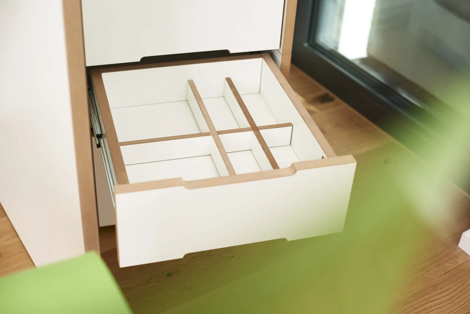 Tojo - Container Cargo – Bild 4