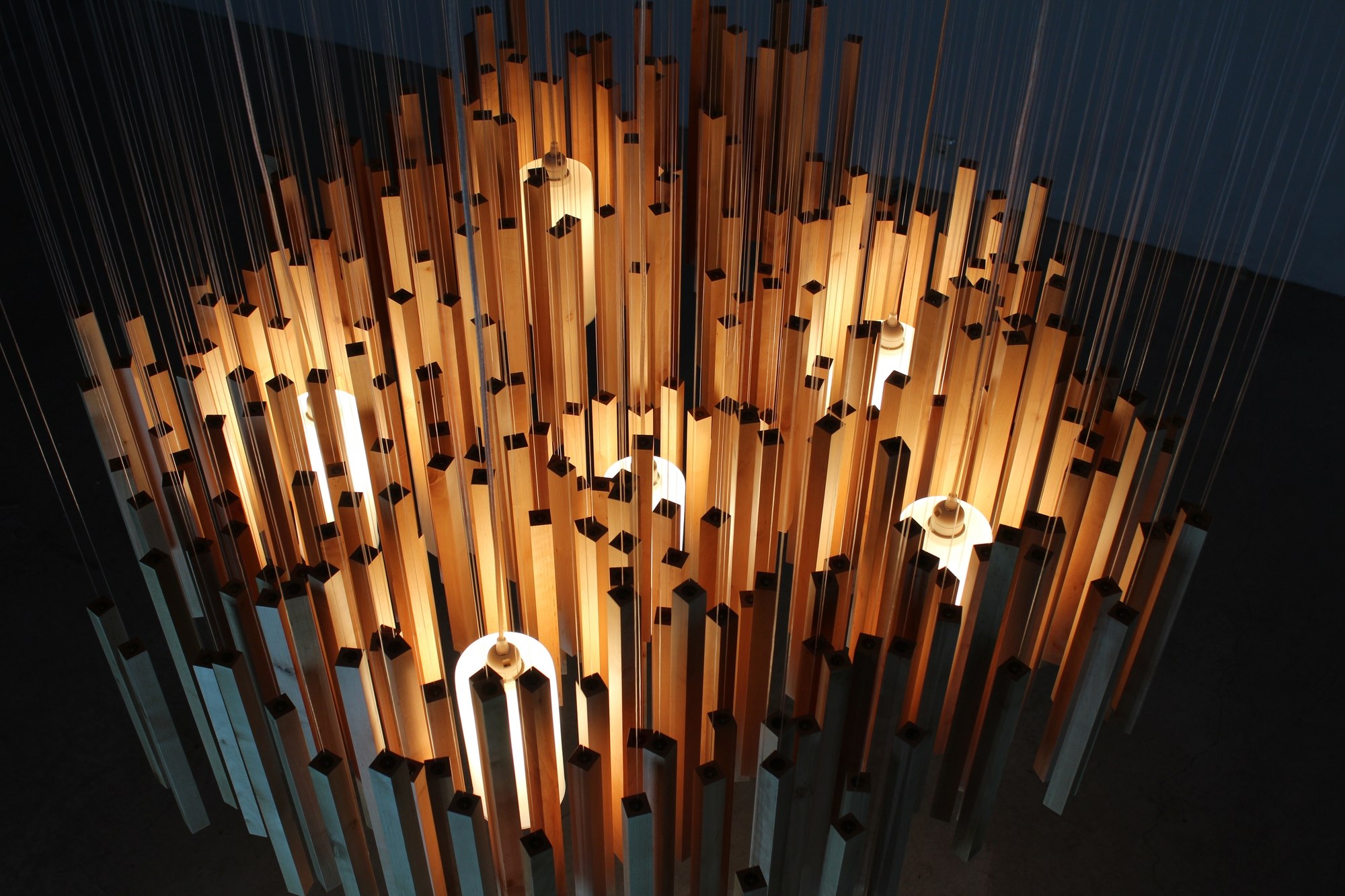 a-emotional light - Pendelleuchte Woody – Bild 7