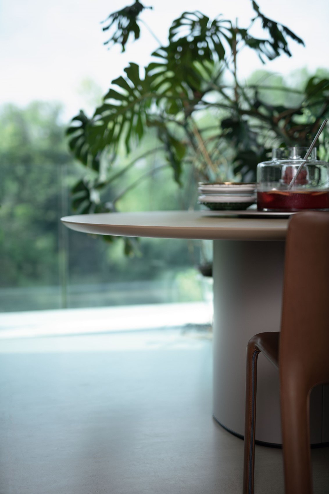 Kristalia - Tisch Holo Pillar – Bild 6