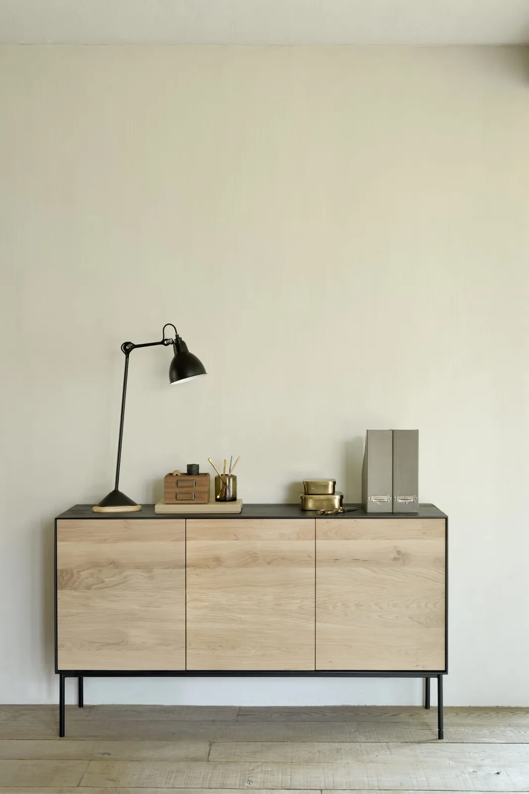 Ethnicraft - Kommode Whitebird / Blackbird – Bild 9