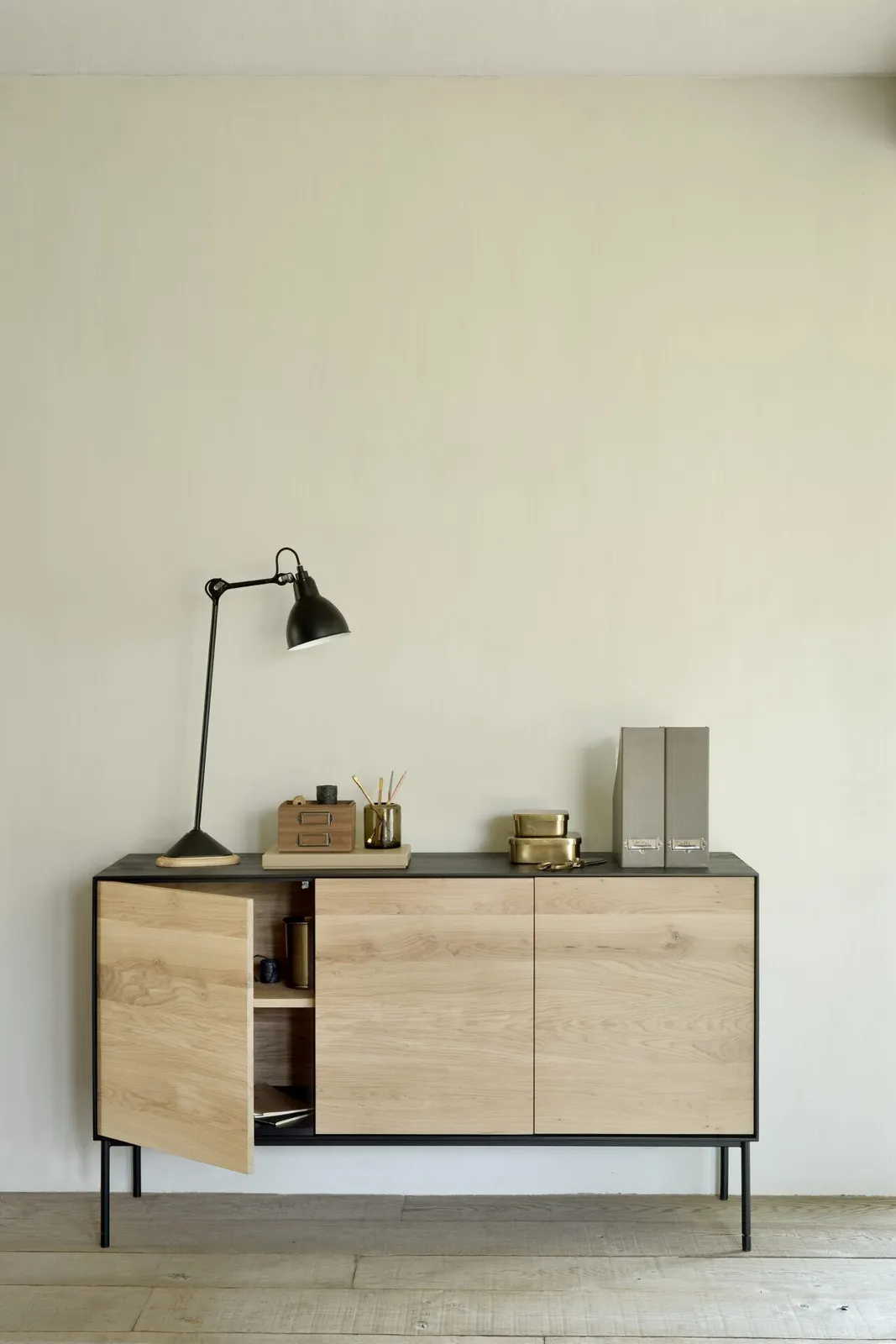 Ethnicraft - Kommode Whitebird / Blackbird – Bild 10