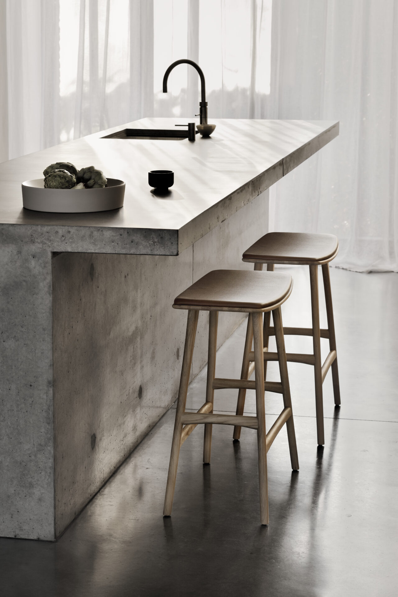 Ethnicraft - Barhocker Oslo – Bild 6