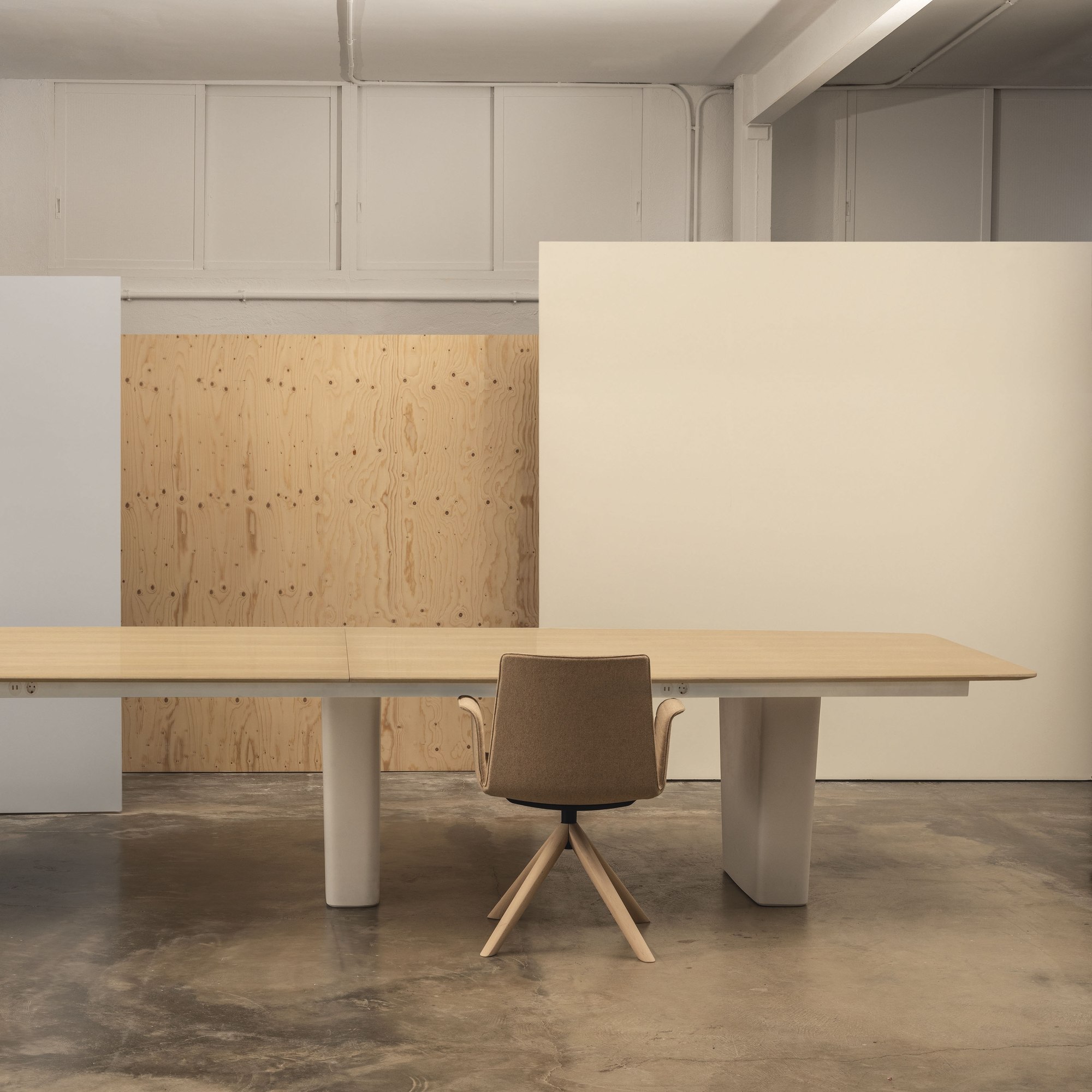 Andreu World - Stuhlserie Flex – Bild 16
