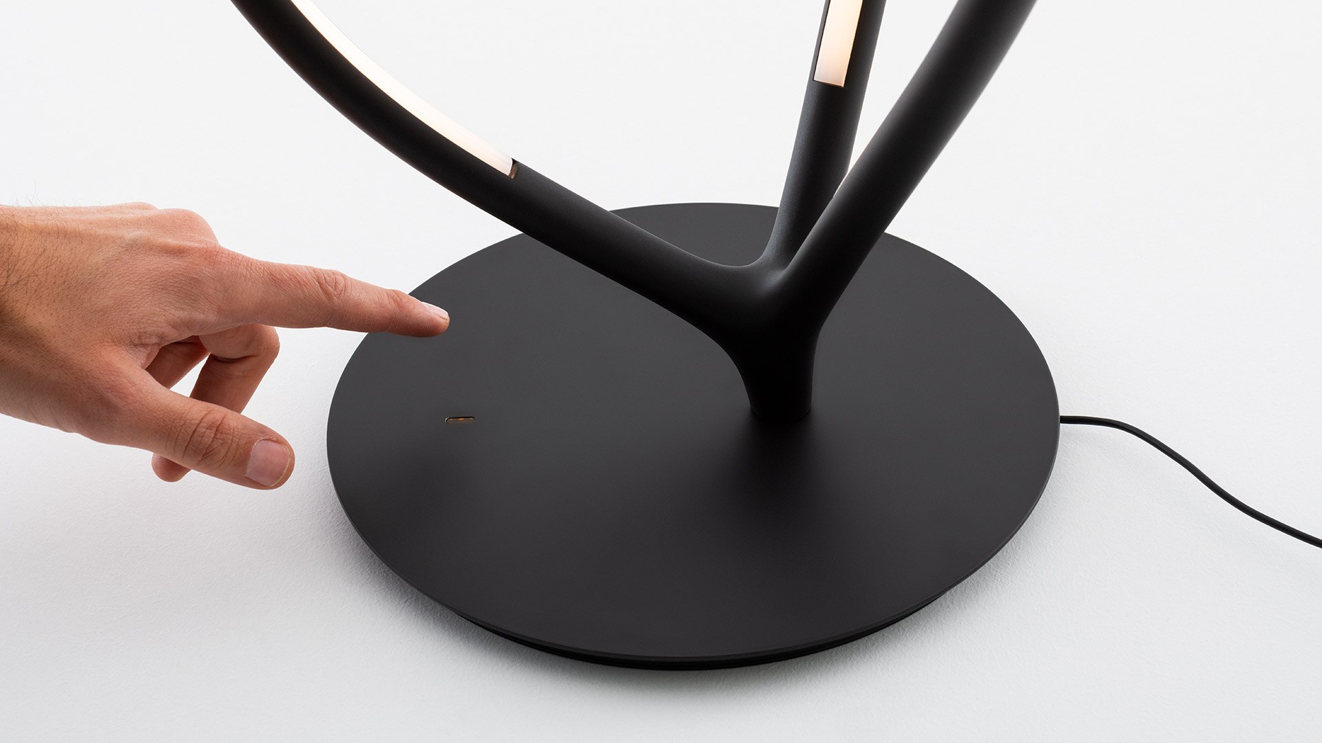 Artemide - Leuchtenserie Arrival – Bild 3