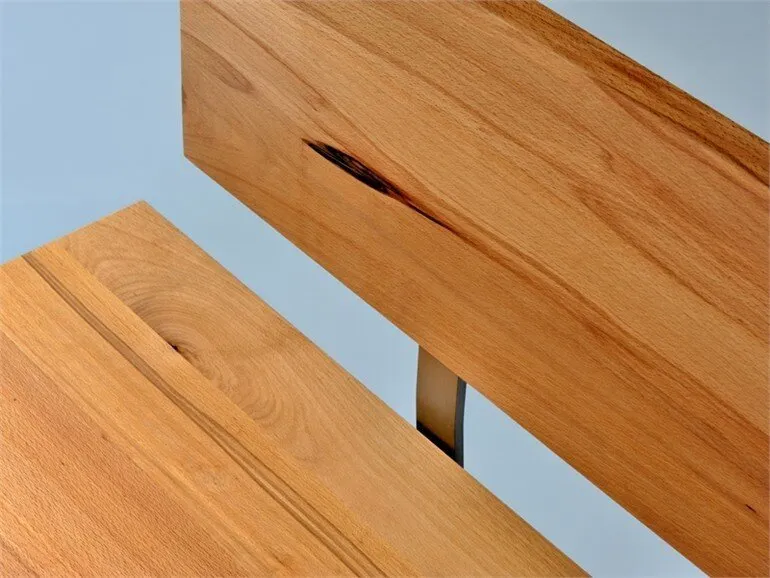 Vitamin Design - Bank Mena – Bild 2