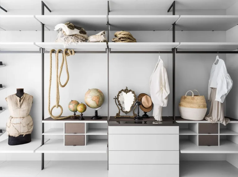 Caccaro - begehbarer Kleiderschrank