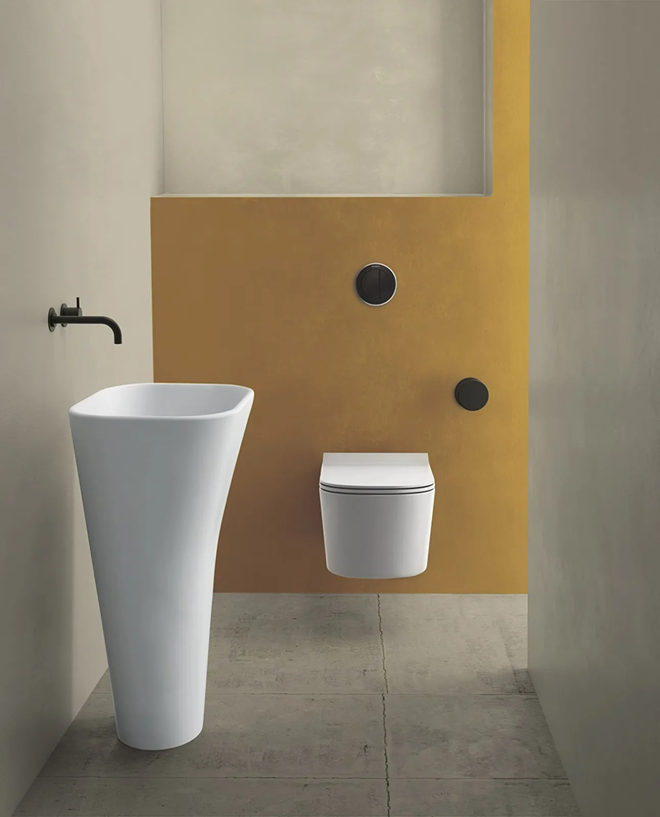 Weißer Meg11-Monolithwaschtisch und wandhängendes WC vor einer ockergelben Wand