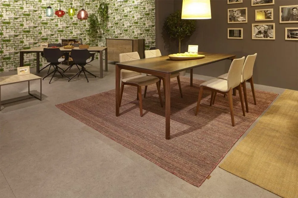 Willisau - Tisch Imperia – Bild 9