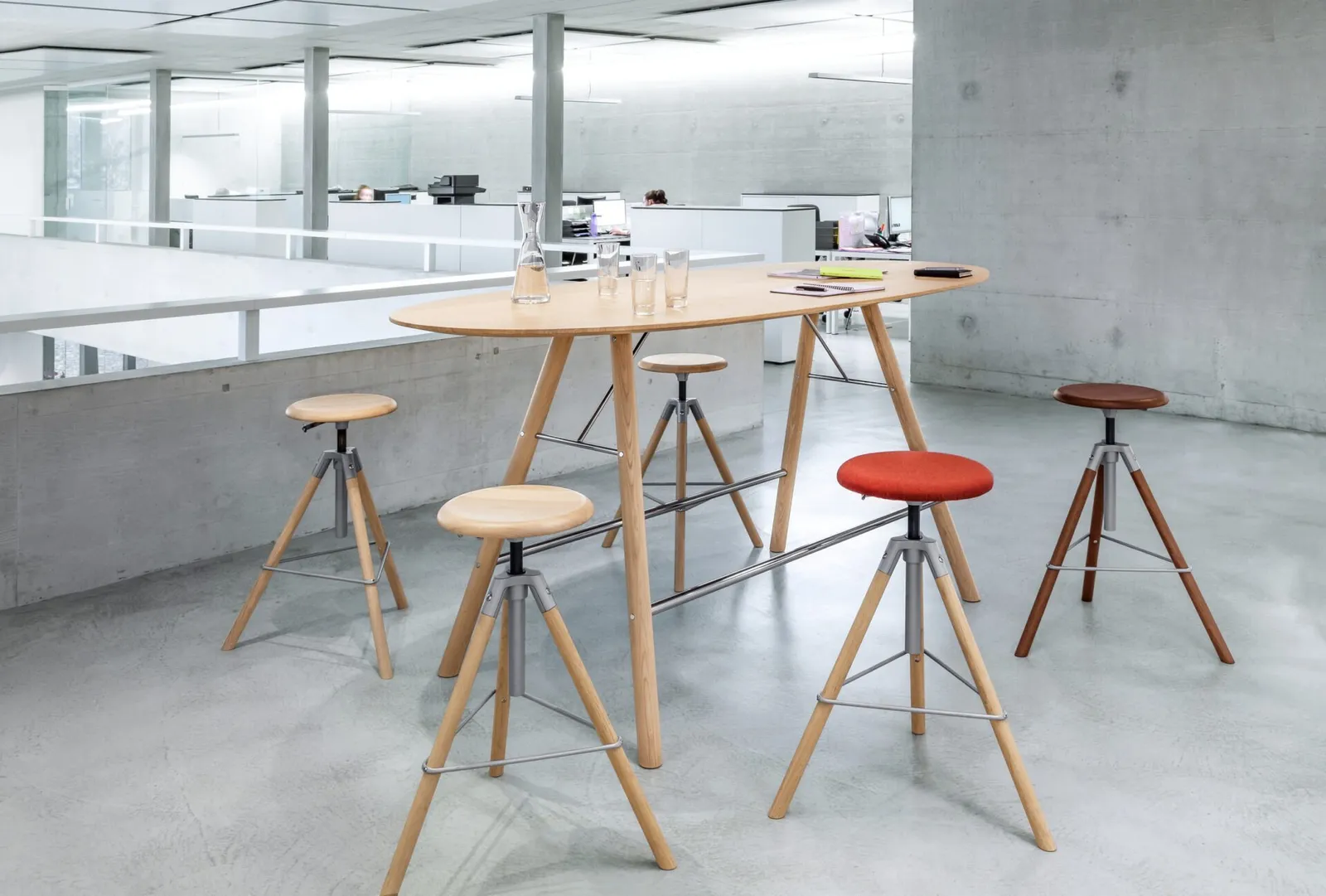 Girsberger - Tisch Akio – Bild 16