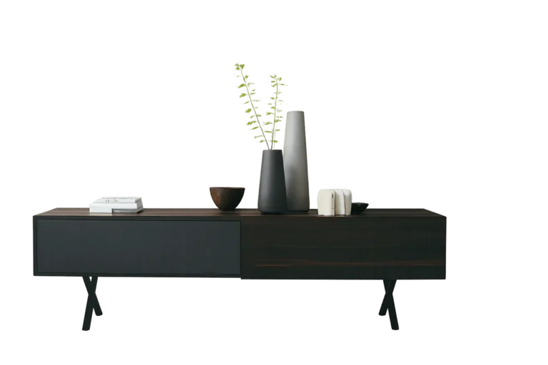 More - Sideboard Lax
