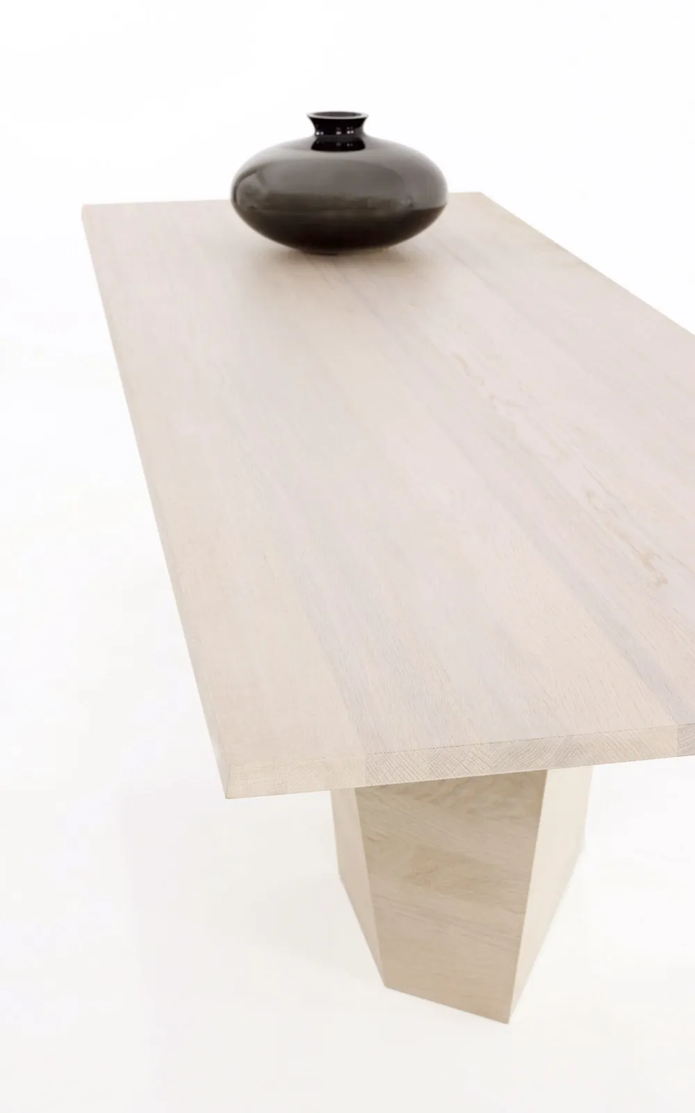 More - Tisch Varan – Bild 5
