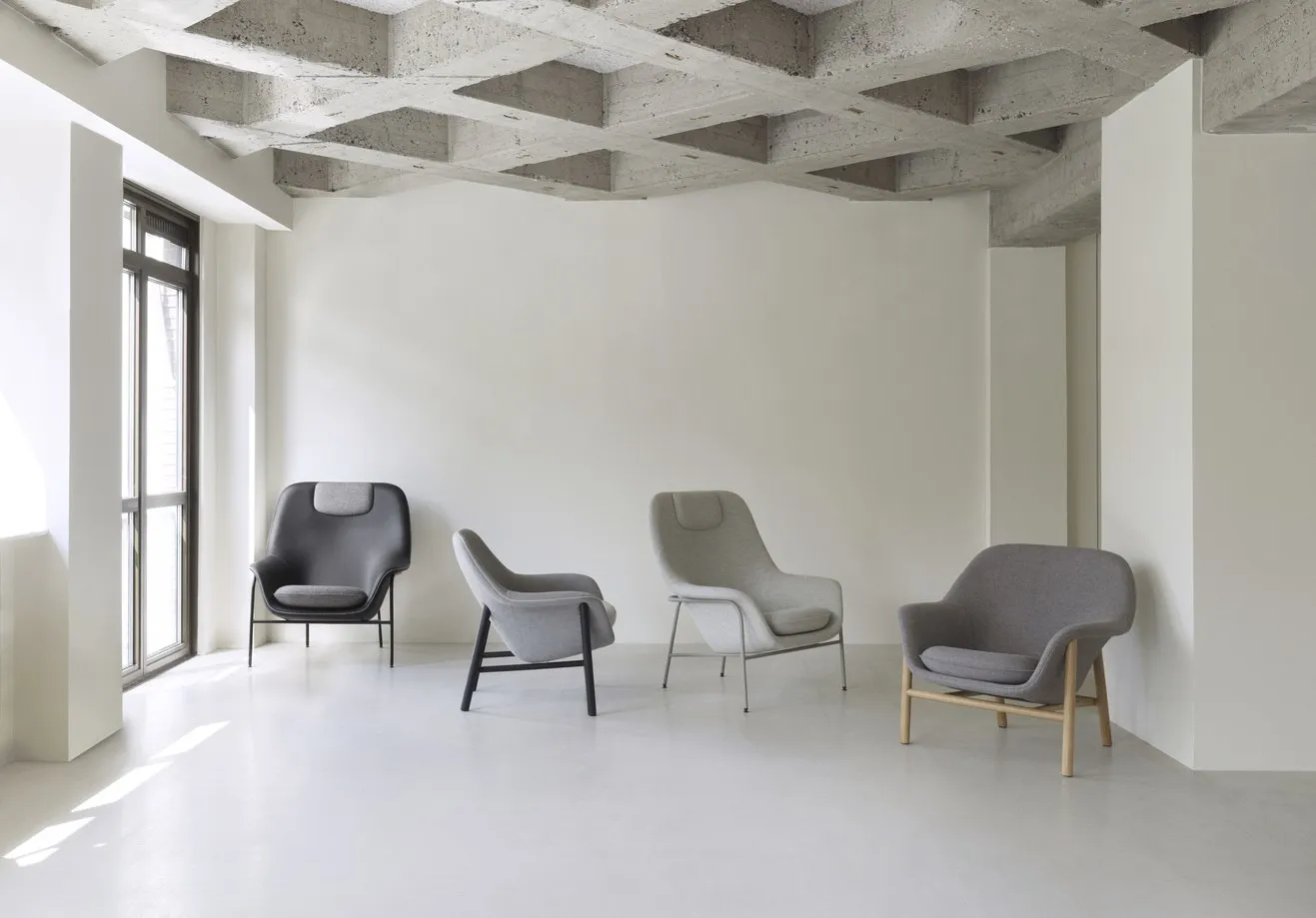 Normann Copenhagen - Sessel Drape Lounge Chair – Bild 3