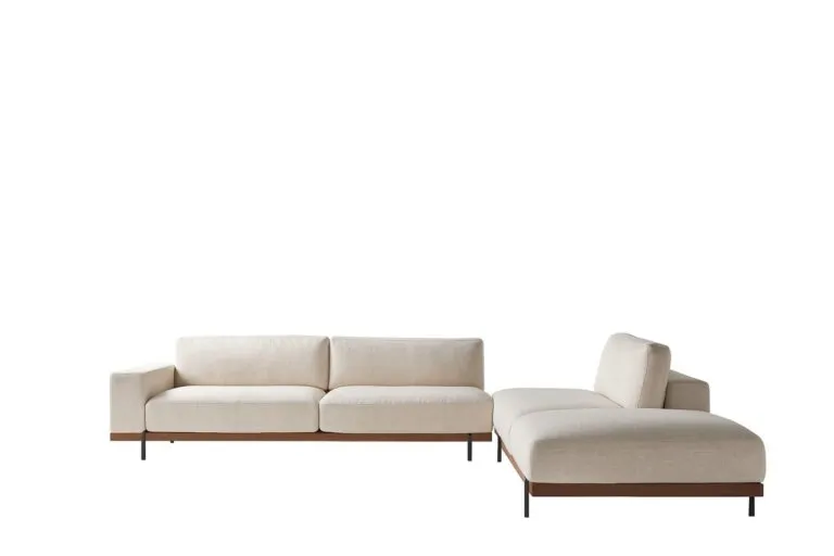 Nube Sailor – modulares Sofa mit Holzrahmen