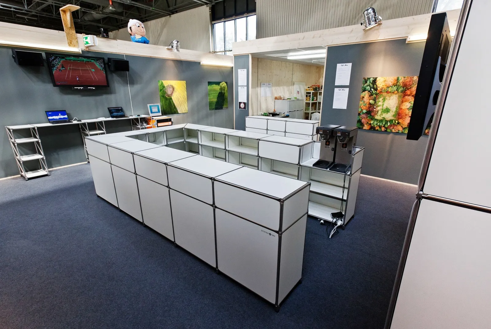System 180 - Empfangstheke – Bild 9