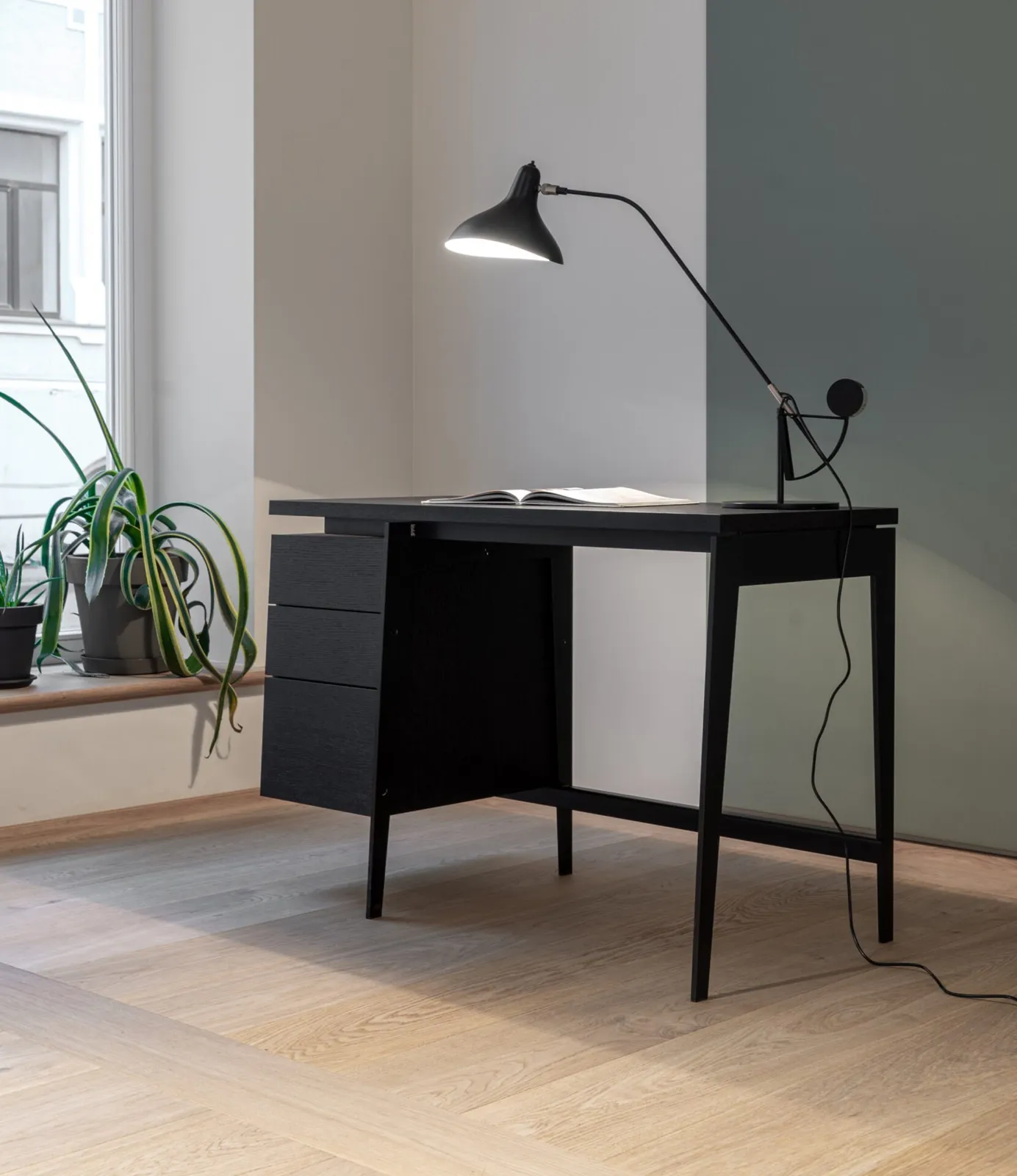 MINT Furniture - Schreibtische – Bild 10