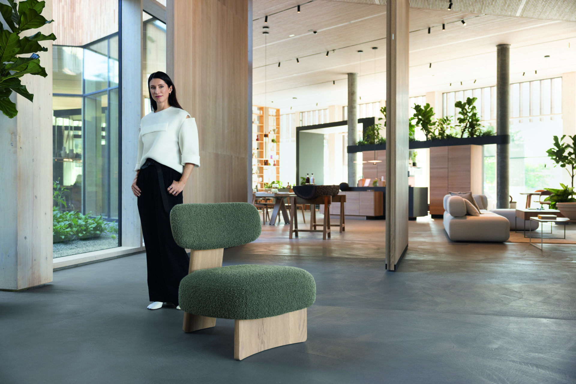 Team 7 - elliot Lounge Chair von Lucie Koldova – Bild 11