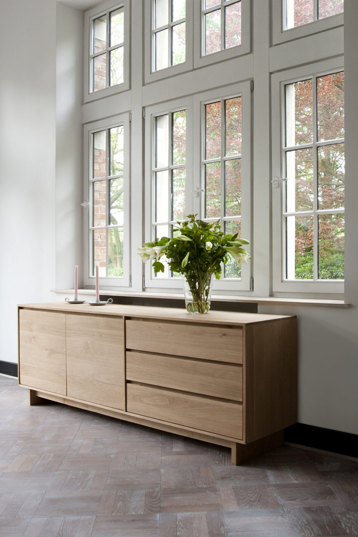 Ethnicraft - Kommode Whitebird / Blackbird – Bild 7