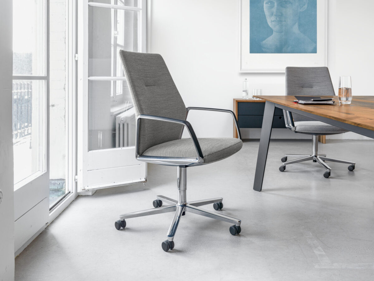 Girsberger - Tisch Linar – Bild 10