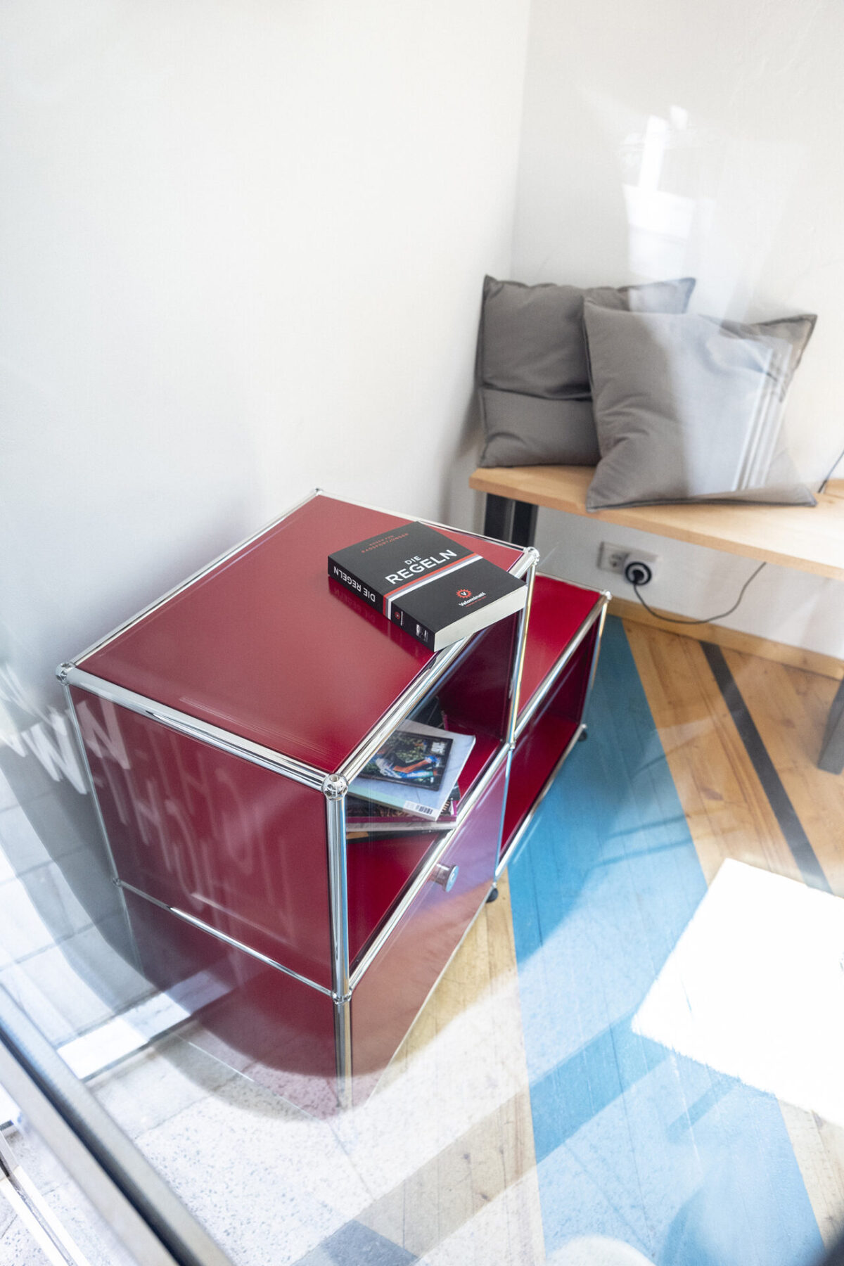 Konektra - Glas, Rot – Bild 25