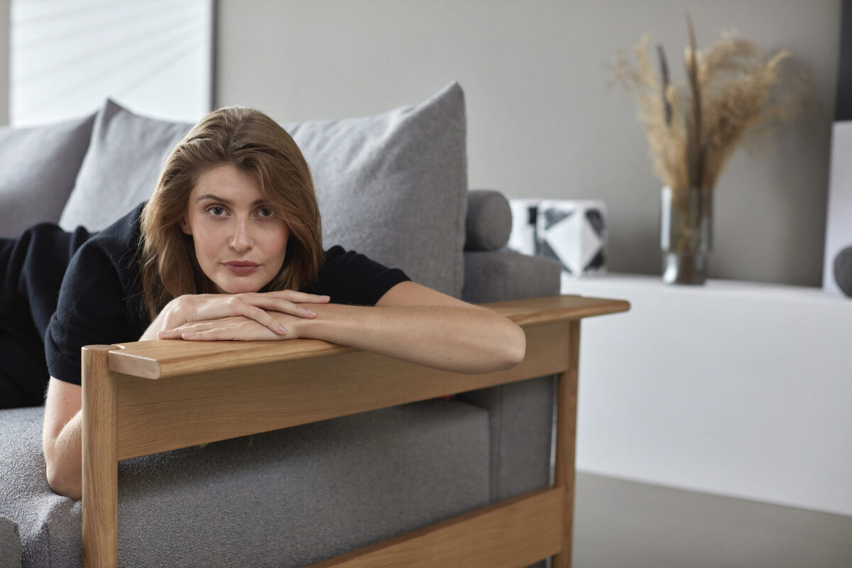 Innovation Living - Malloy Holz Schlafsofa – Bild 6