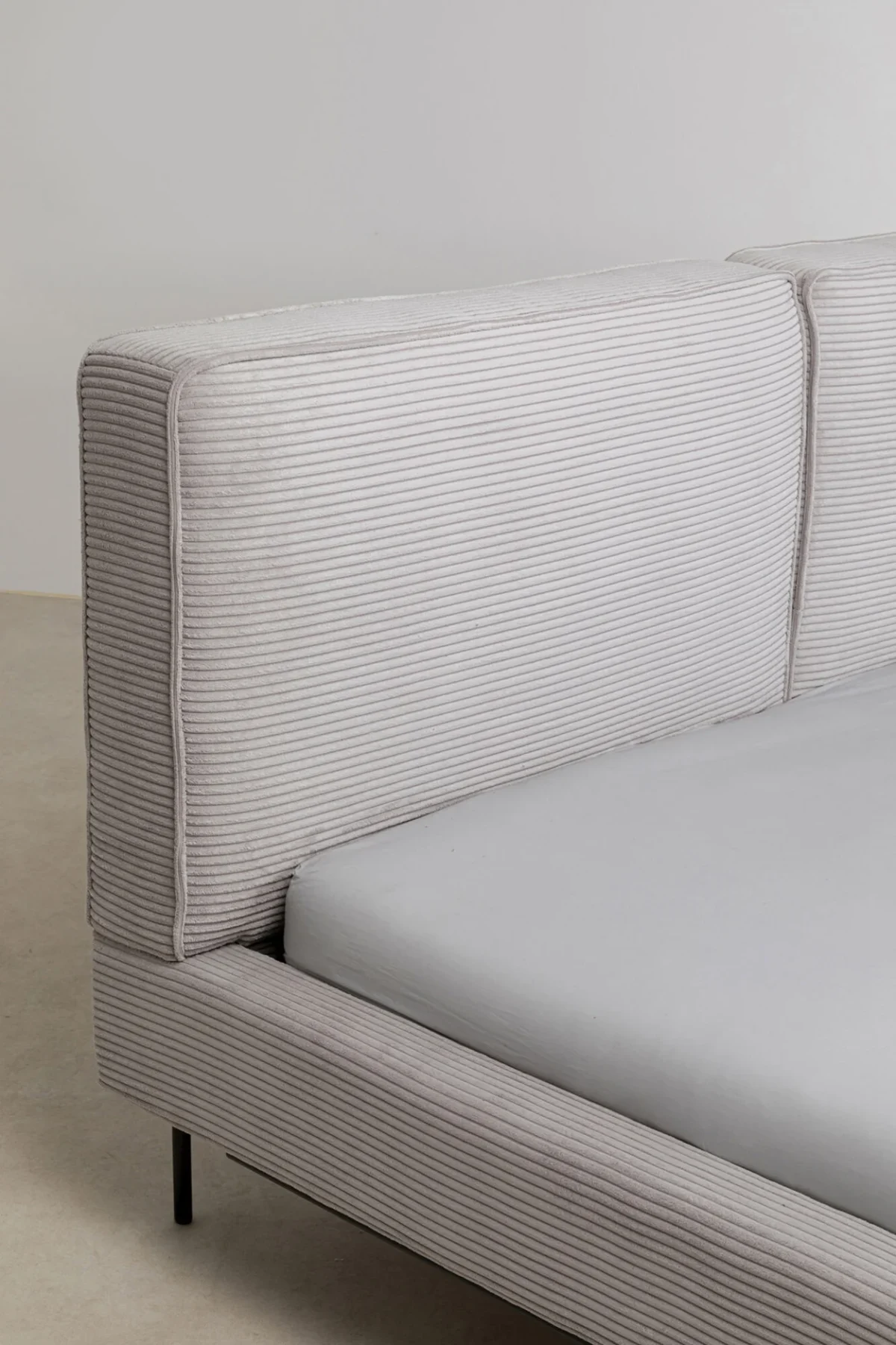 Kare - Bett East Side – Bild 3