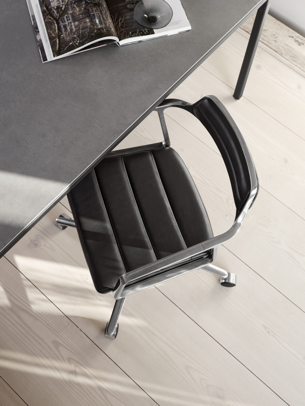 Vipp - Swifel Chair – Bild 10