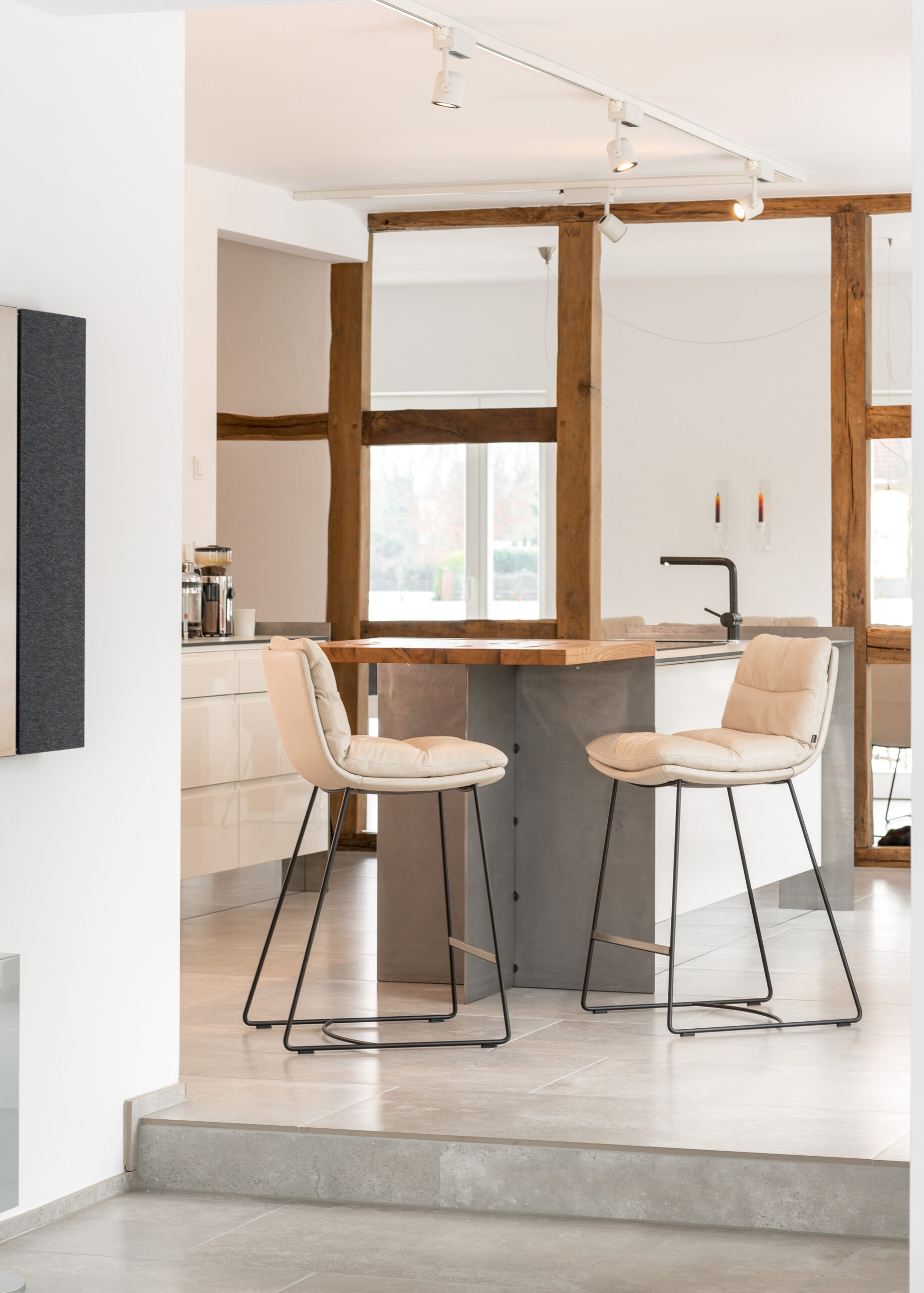 KFF - Barhocker Arva – Bild 5